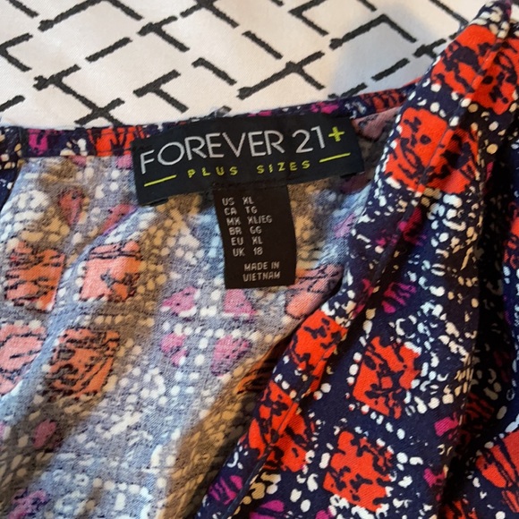 FOREVER 21 Sleeveless Abstract Romper Pockets Size XL - Picture 5 of 6